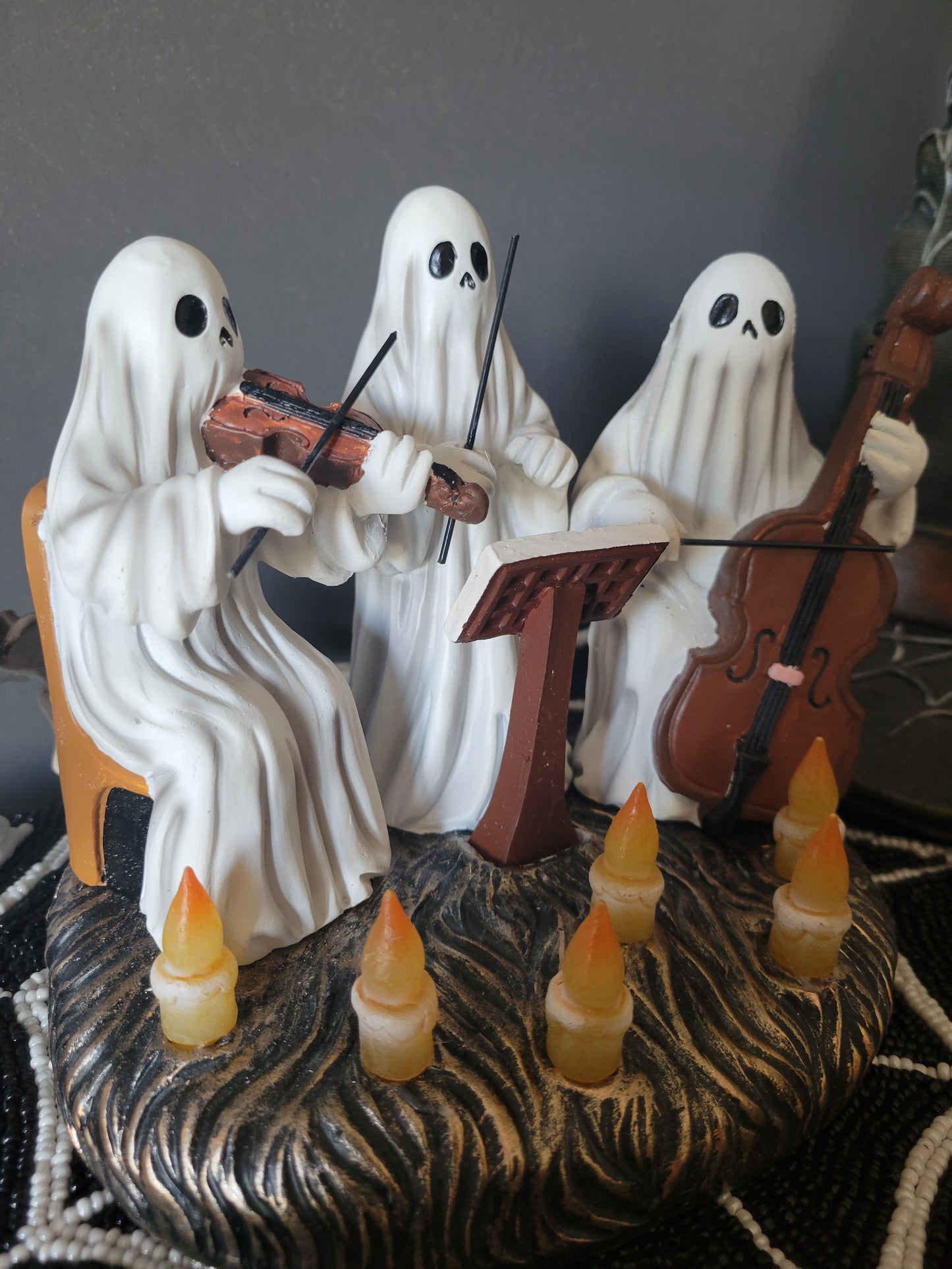 Ghostly Ensemble Lighted Figurine