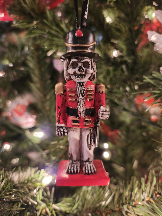 Horrornaments - Nut & Bone Cracker