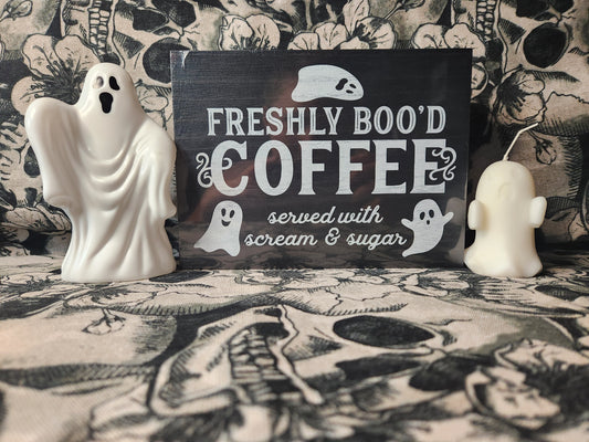 Spooky Decor 'Freshly Boo'd Coffee' Sign