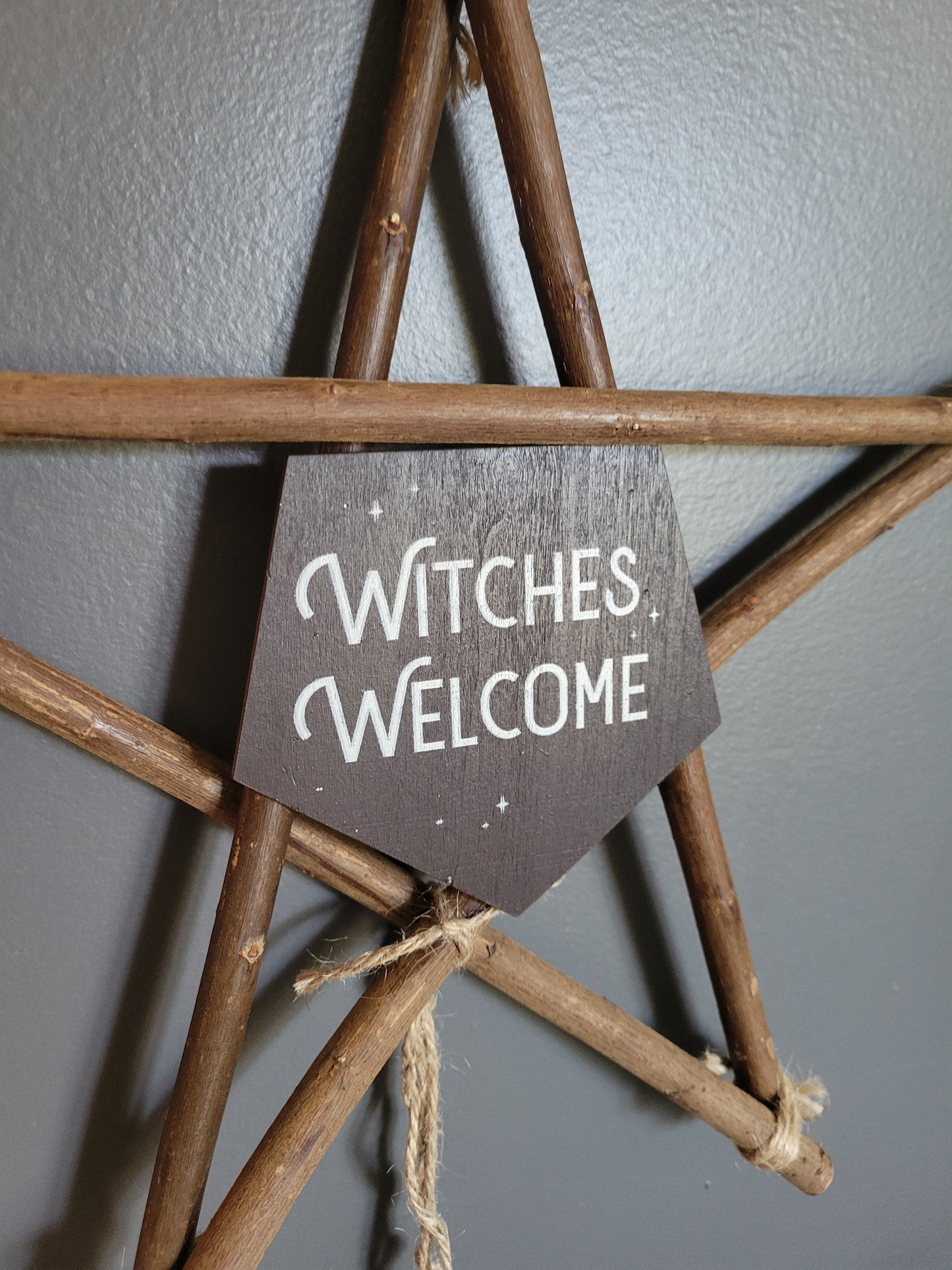 Witches Welcome Willow Sign