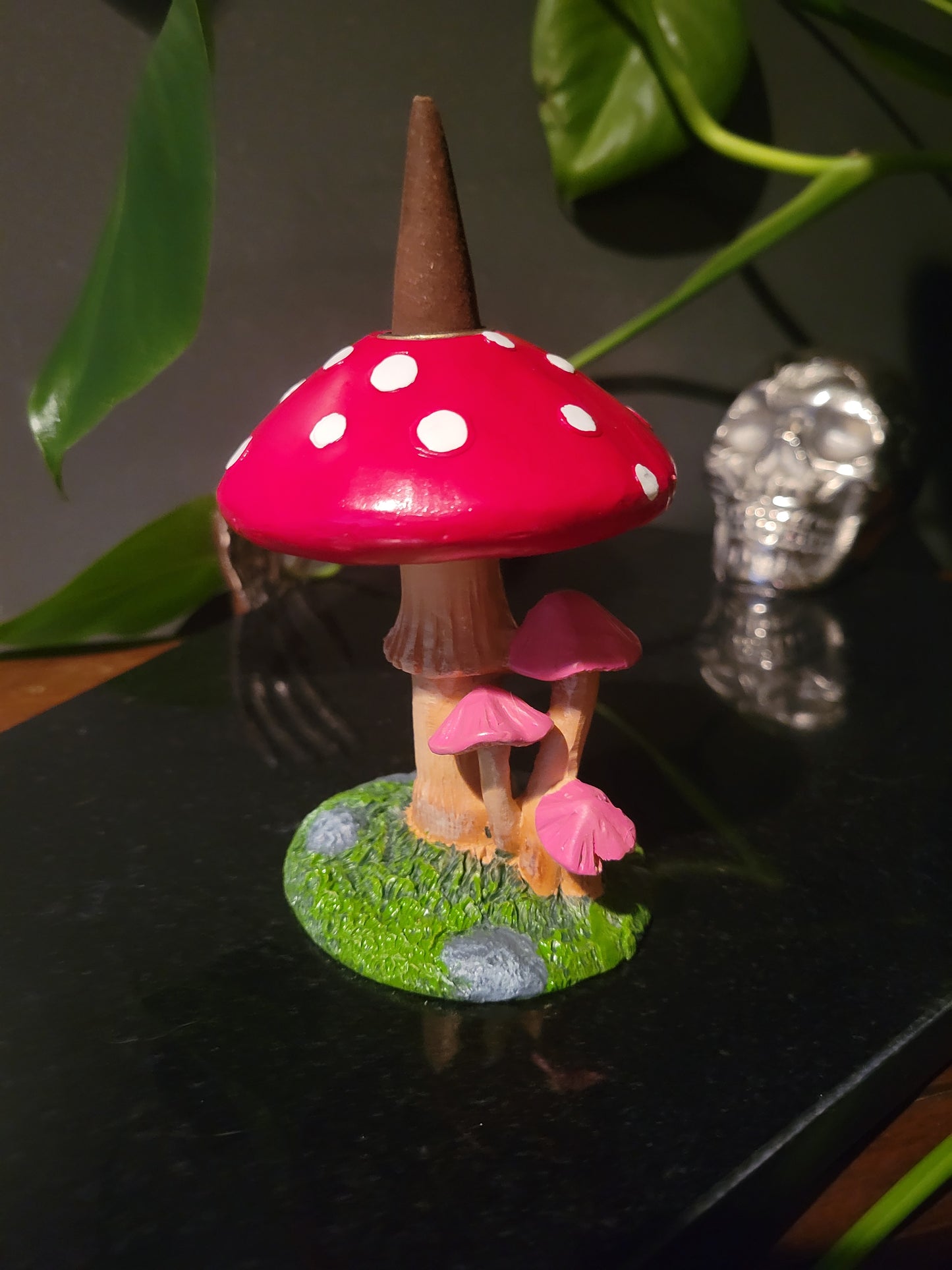 Mushroom Backflow Incense Burner