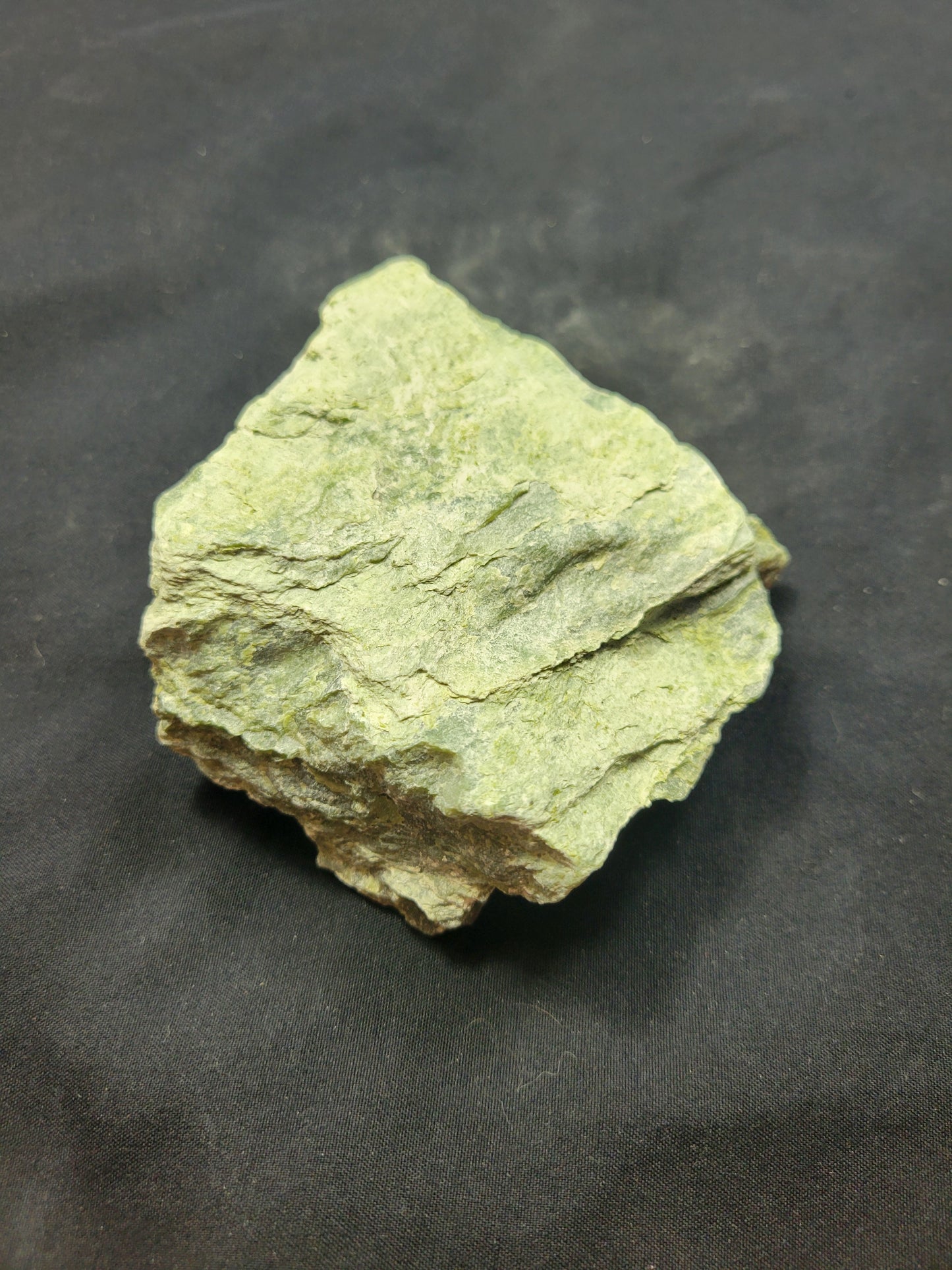 Jade Nephrite (Chunk - Medium)