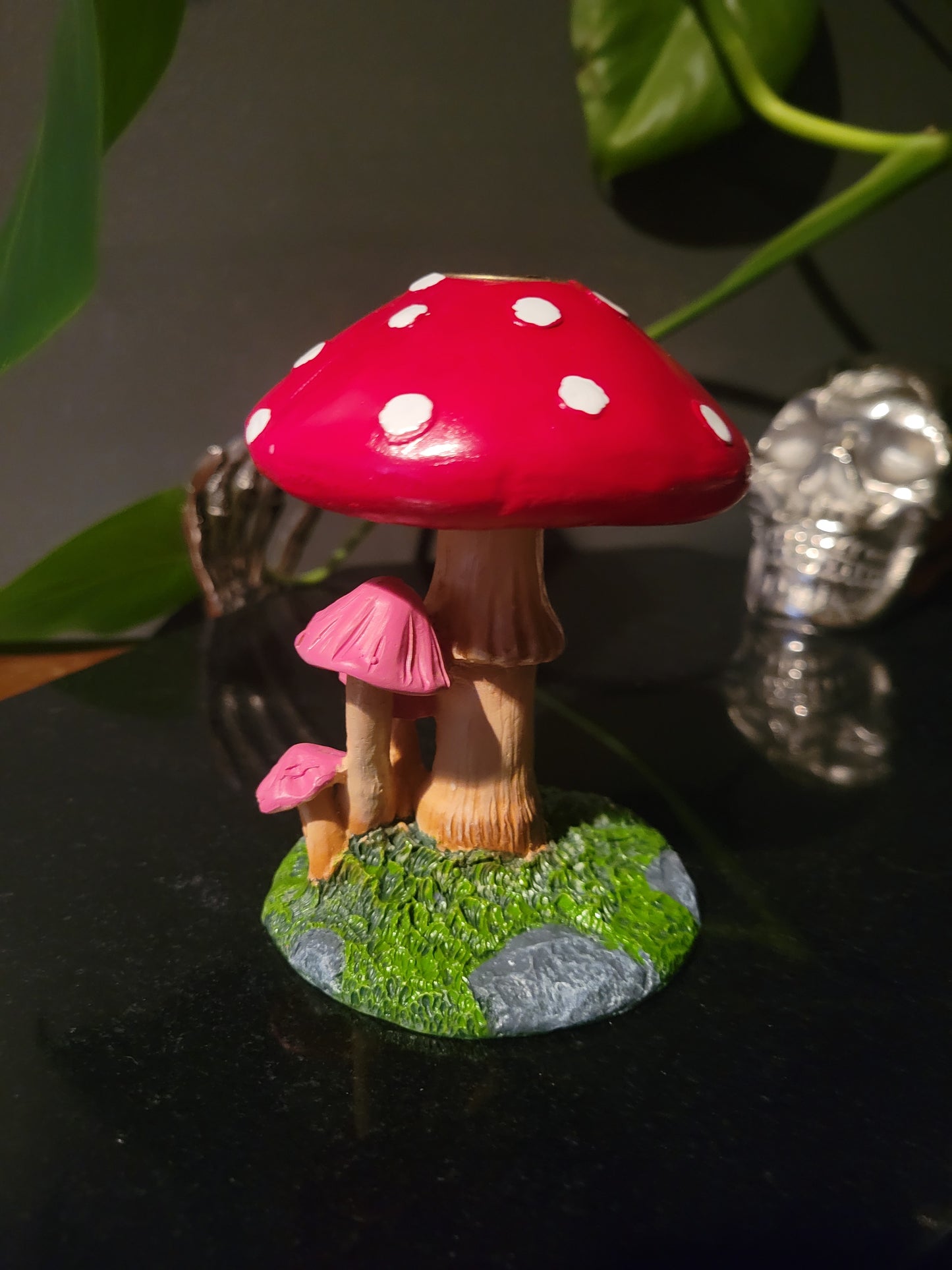 Mushroom Backflow Incense Burner