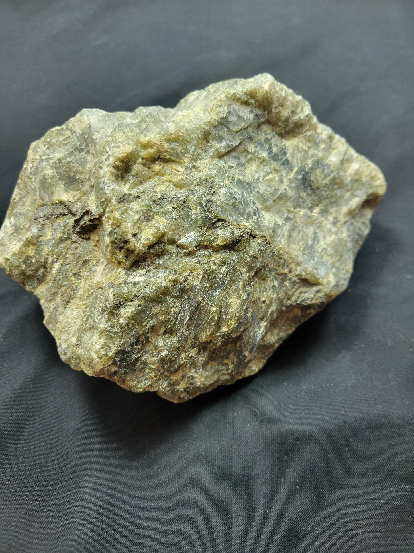 Labradorite (Chunk - Large)